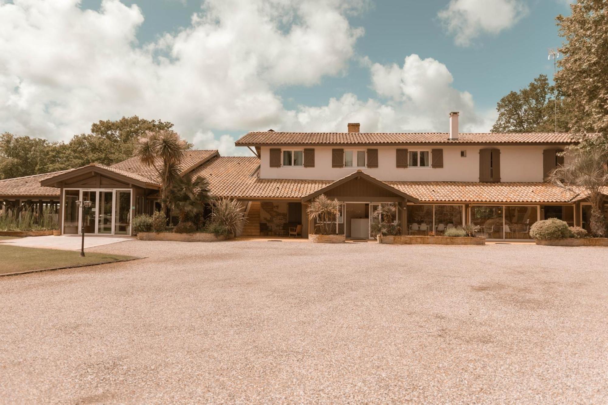 Hotel La Ferme D'En Chon Biscarrosse Εξωτερικό φωτογραφία