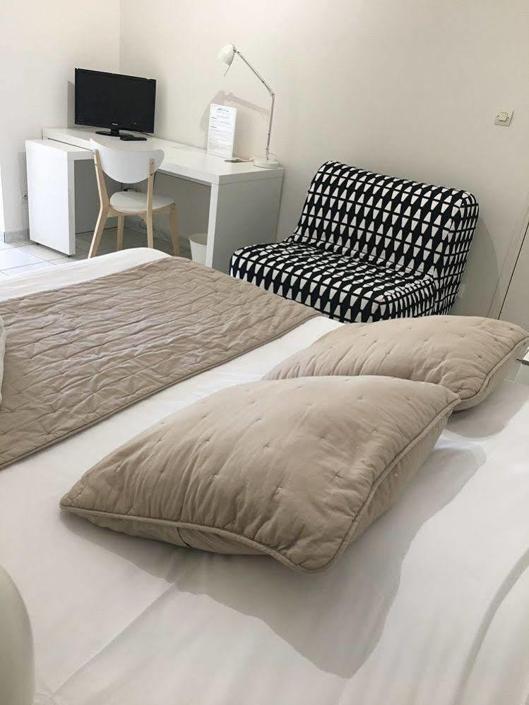 Hotel La Ferme D'En Chon Biscarrosse Εξωτερικό φωτογραφία
